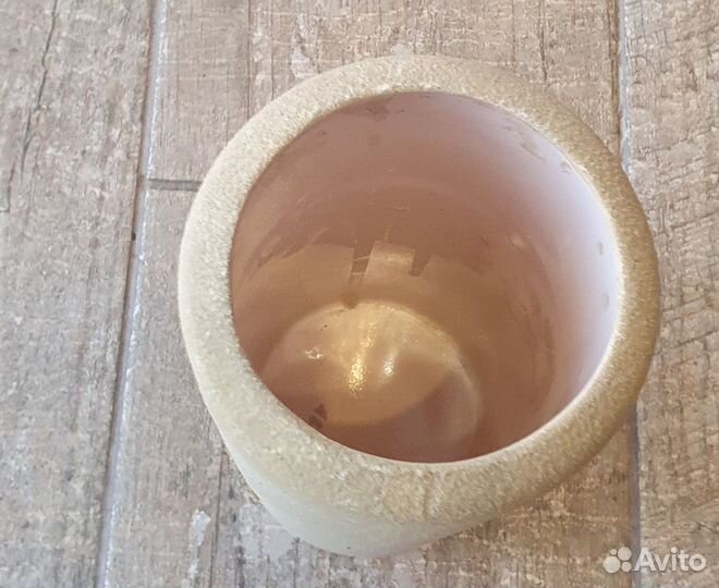 Ваза из глины ручной работы