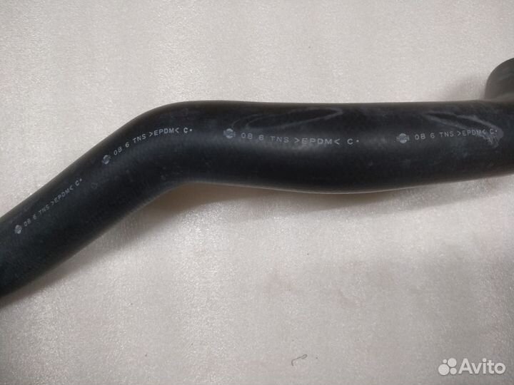 Патрубок радиатора infiniti QX70/FX 215031сb0A