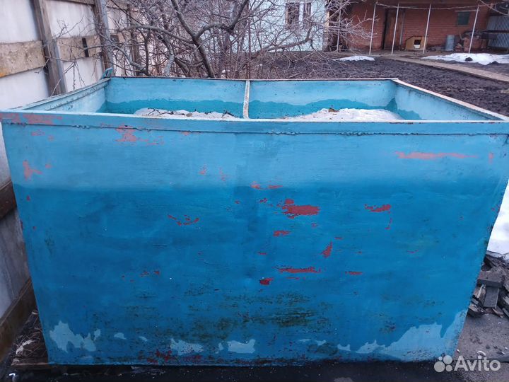 Бак для воды металлический