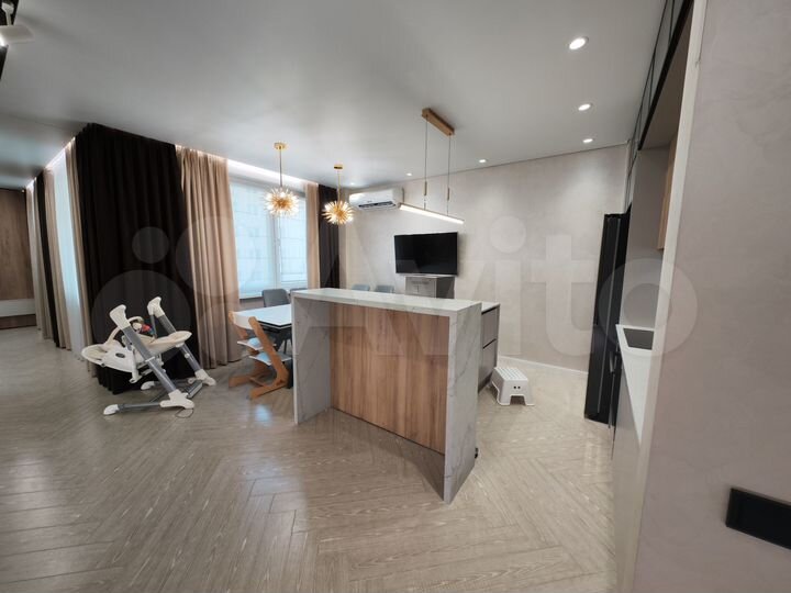 3-к. квартира, 96,8 м², 4/7 эт.