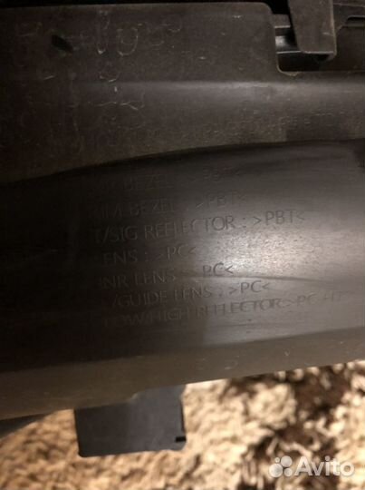 Передняя правая фара Hyundai Tucson