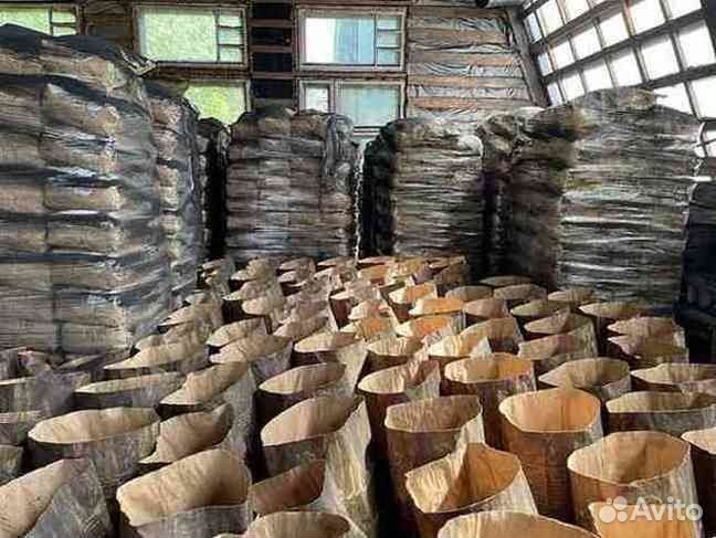 Березовый уголь в мешках