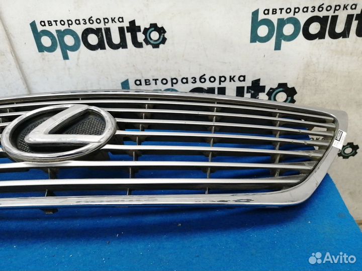 Решетка радиатора 460 53112-50120 Lexus LS IV