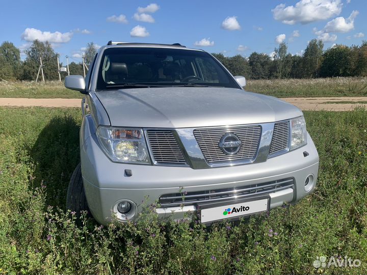 Nissan Pathfinder 2.5 AT, 2006, 300 000 км