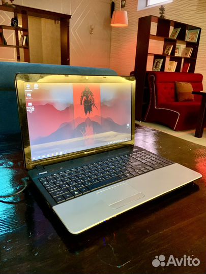 Мощный ноутбук i5 SSD в идеале