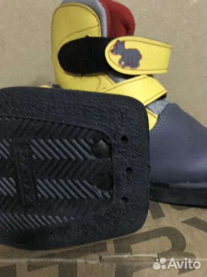 Ботинки новые лыжные детские