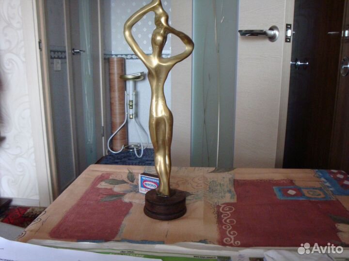 Статуэтка Латунь