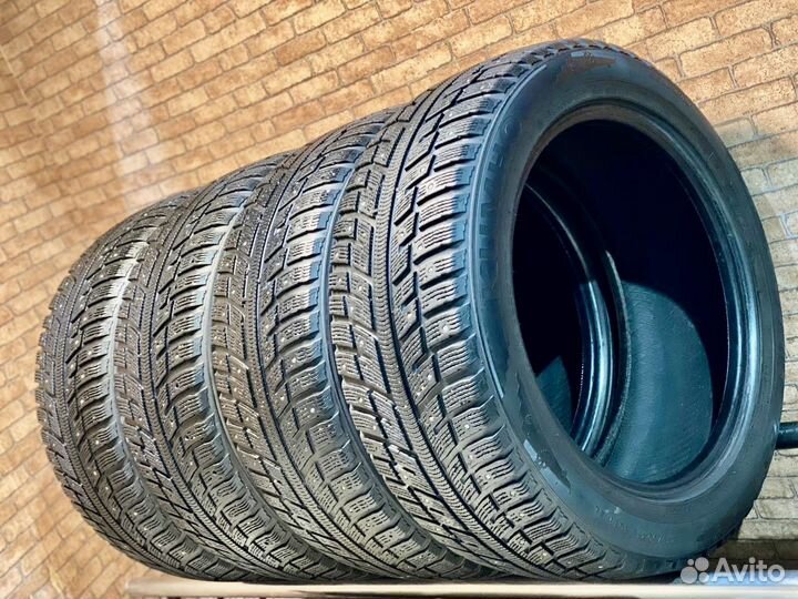 Kumho I'Zen KW22 235/50 R18