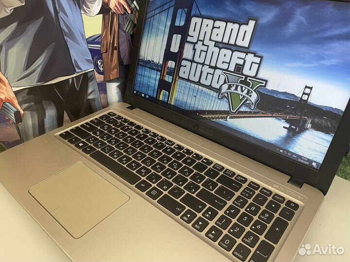 Игровой ноутбук Asus 2видеокарты/4 ядра/Full HD