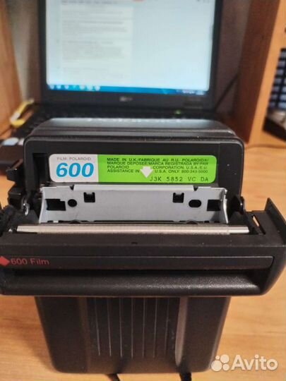 Фотоаппарат моментальный polaroid