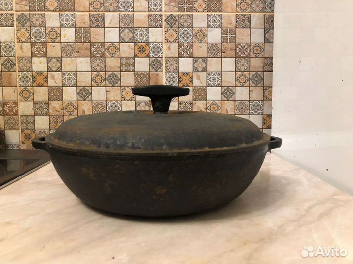 Чугунная сковорода-жаровня Syton