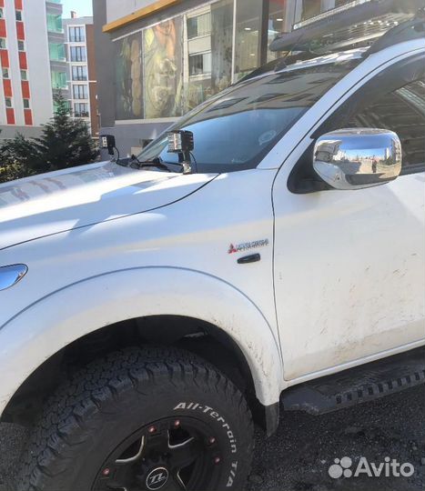 Поворотники динамические Mitsubishi Lancer 10