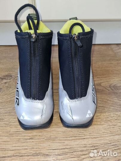 Лыжные ботинки fischer 29