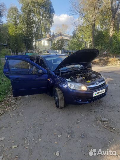 LADA Granta 1.6 МТ, 2012, 171 259 км