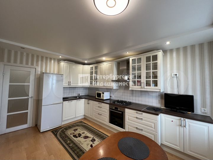 2-к. квартира, 59,6 м², 9/10 эт.