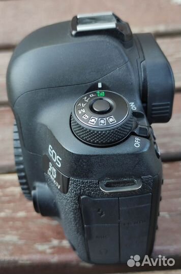 Зеркальный фотоаппарат Canon EOS 5D Mark IV body