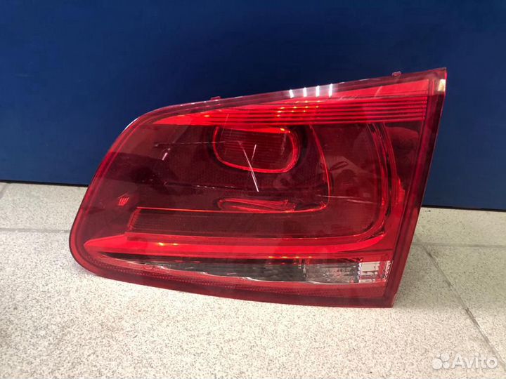 Фонарь задний правый vw туарэг внутрений