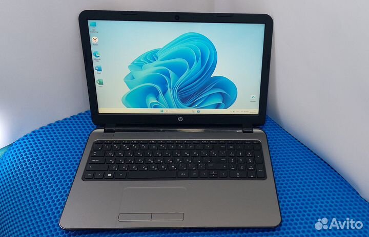 Ноутбук HP 15-R272UR /2х2.16ггц/4gbddr3/SSD120Gb