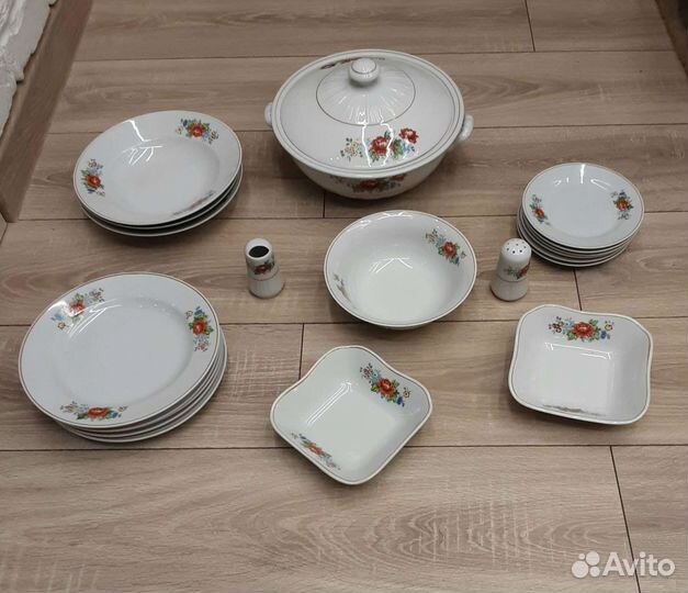 Сервиз столовый Корея советского периода. Dprk