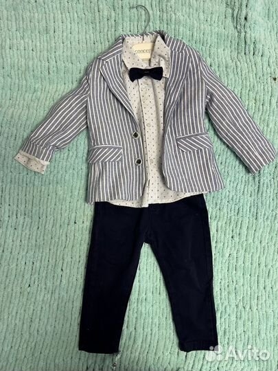 Костюм тройка