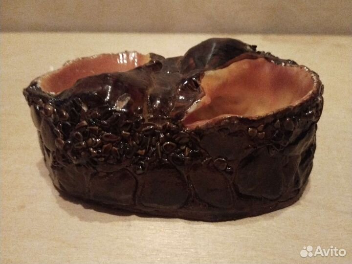 Пепельница из ракушек