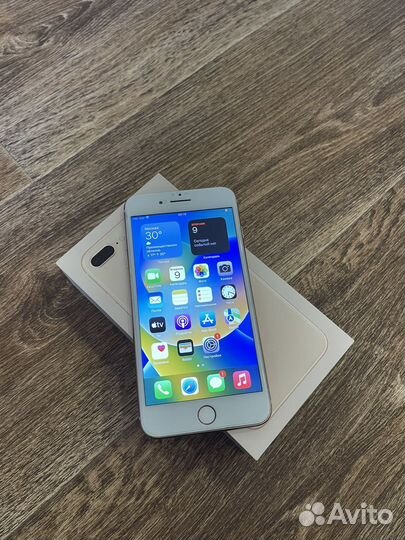 iPhone 8 Plus, 64 ГБ