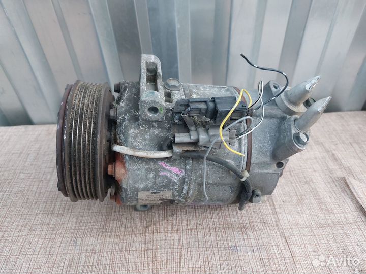 Компрессор кондиционера nissan x-trail t31 2.0L