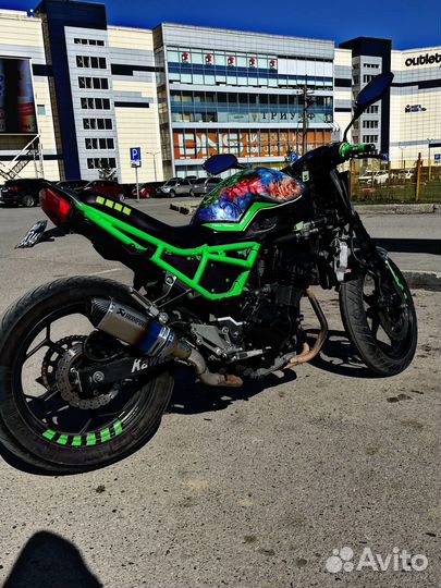 Kawasaki ninja 300