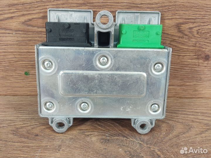 Блок SRS Airbag Opel Zafira B 13241766 AA