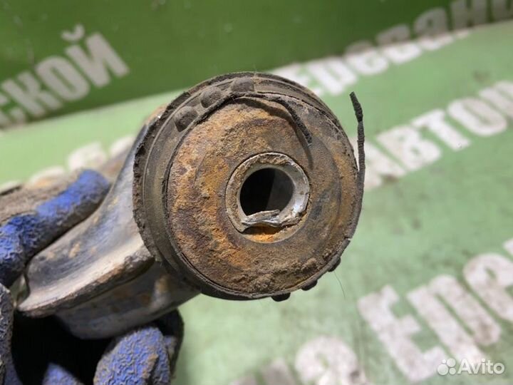 Рычаг подвески нижний передний левый Mercedes