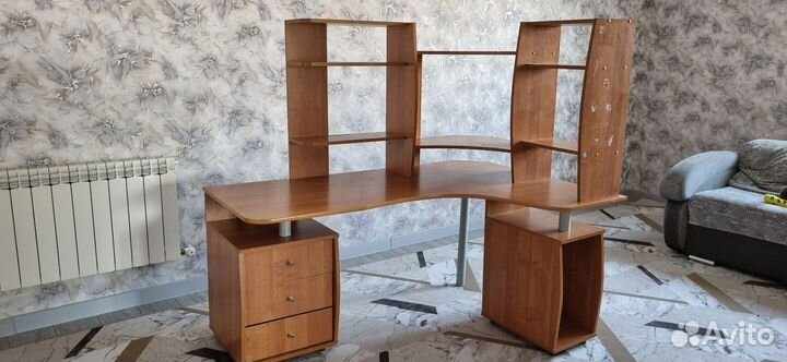 Компьютерный стол бу