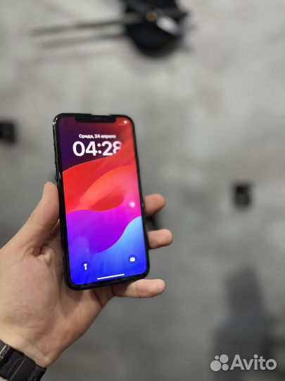 iPhone 11 Pro, 64 ГБ