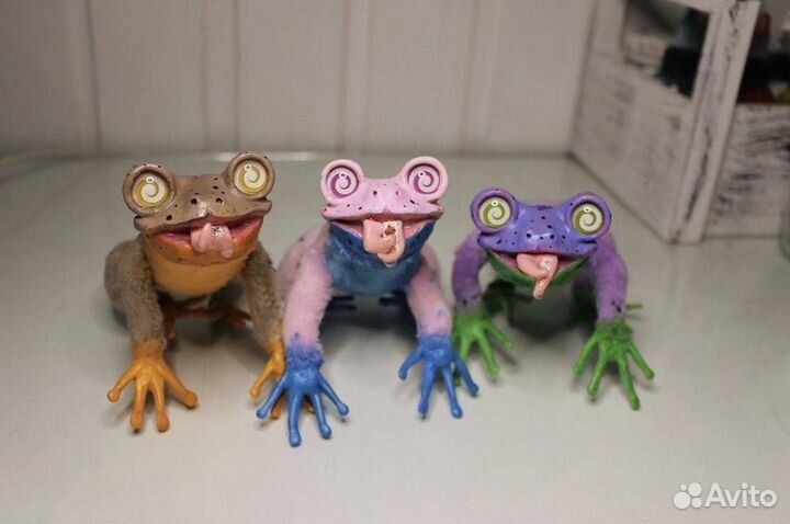 Кислотные лягушки