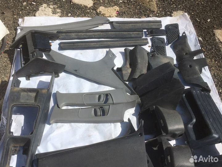 Пластик салона Nissan primera p10