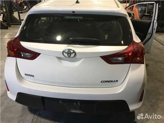Разбор на запчасти Toyota Auris E18 2012