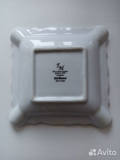 Пепельница фарфоровая