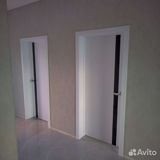 Дверь межкомнатная Лира Белая