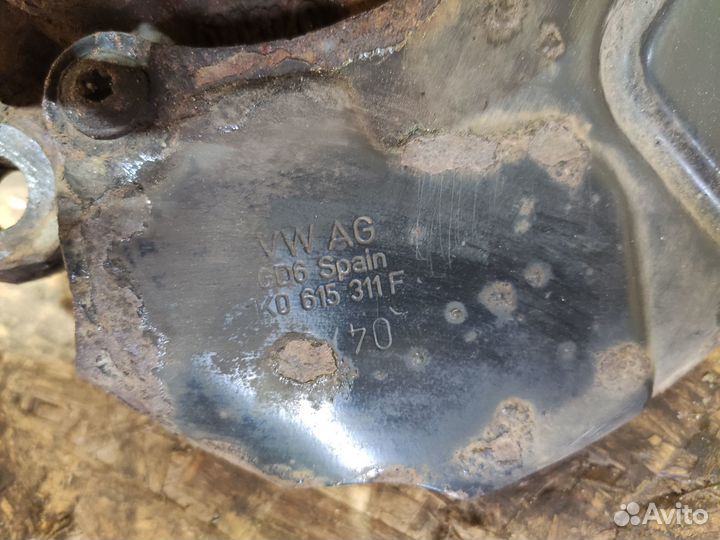 Кулак поворотный левый Audi A3 8P рестайлинг 2