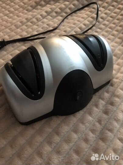 Электрическая точилка для ножей