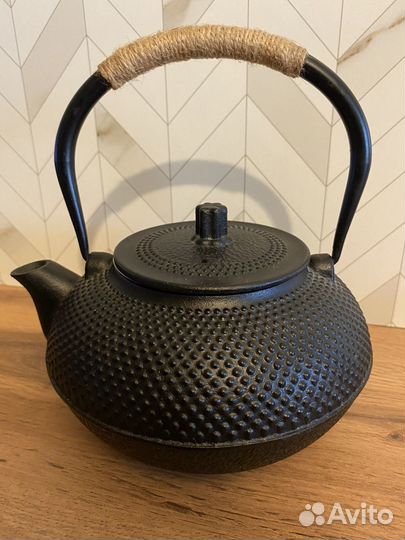 Заварочный чугунный чайник 1,6 л