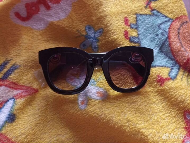 Солнцезащитные очки женские