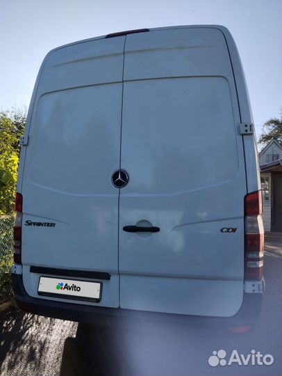 Mercedes-Benz Sprinter цельнометаллический, 2013