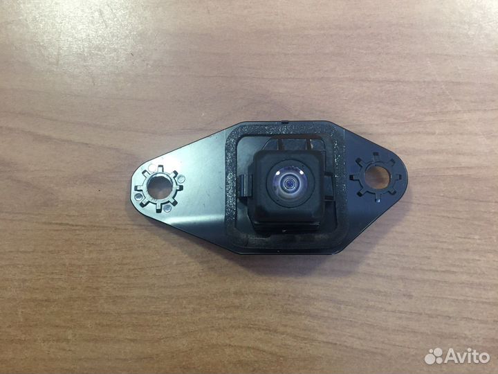Камера заднего вида Toyota Camry V50 2011-2017