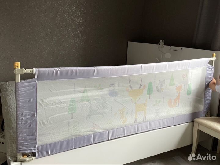 Защитный барьер для кровати 200