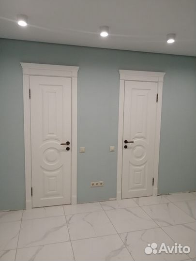 Двери межкомнатные белые с кругом