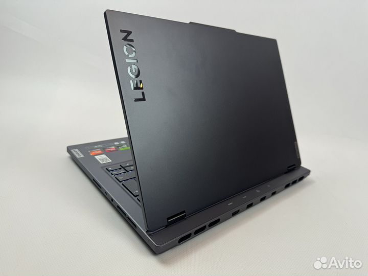 Lenovo Legion 14 Slim 3K Oled 120Гц R7/RTX4060