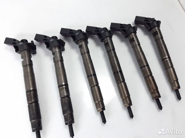 Форсунка Volkswagen Touareg 3.0 TDI BKS 2009