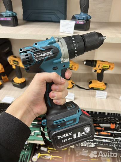 Шуруповерт для ледобура Makita