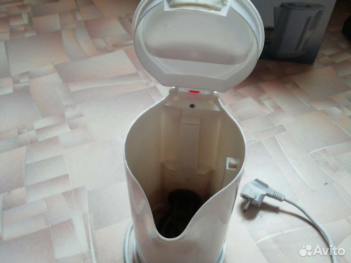 Чайник электрический бу