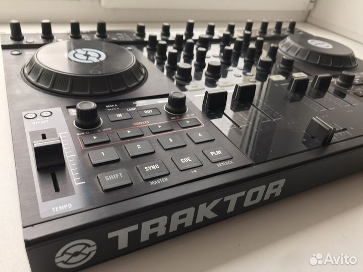 Dj контролер